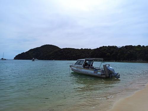 2022-10-24-Abel-Tasman-day-hike-006 1