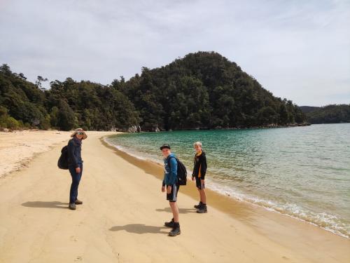 2022-10-24-Abel-Tasman-day-hike-010 1