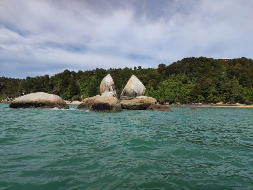 2022-11-13-Abel-Tasman-hike-003 1