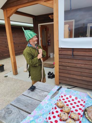 2022-11-17-Robin-Hood-14 1