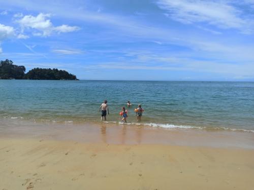 2022-11-26-Little-Kaiteriteri-07 1