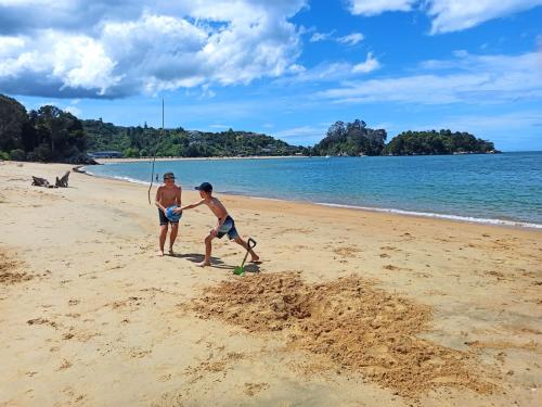 2022-11-26-Little-Kaiteriteri-14 1