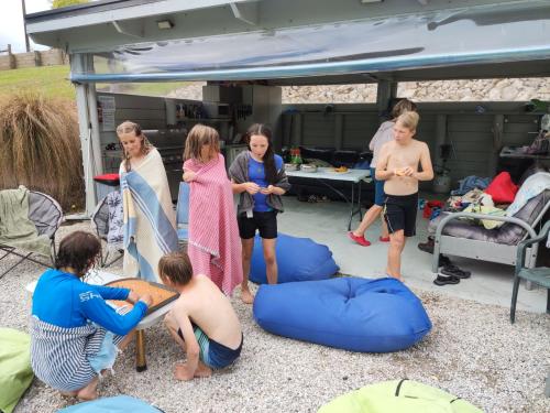 2022-12-10-Noah-eot-party-003 1