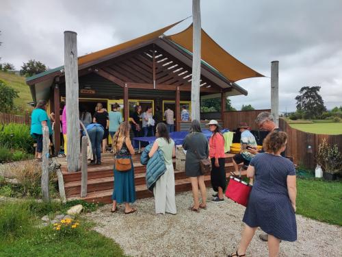 2022-12-16-farewell-assembly-02 1