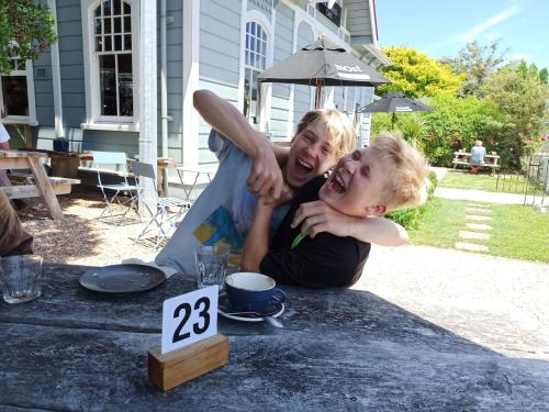 2023-01-01-Golden-Bay-26 1