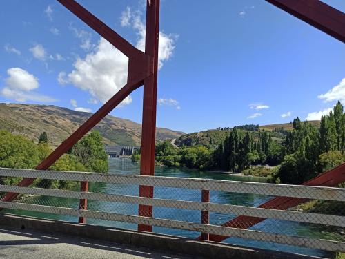 2023-01-25-Lake-Hawea-011 1